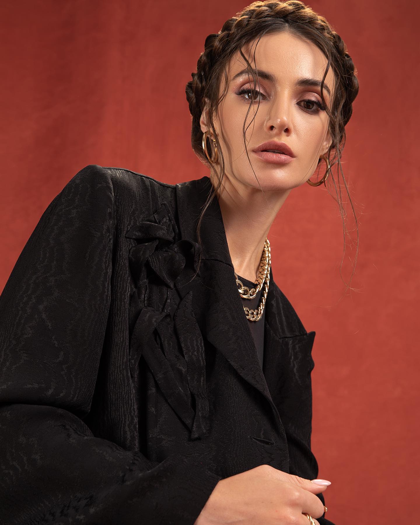 Editorial cover